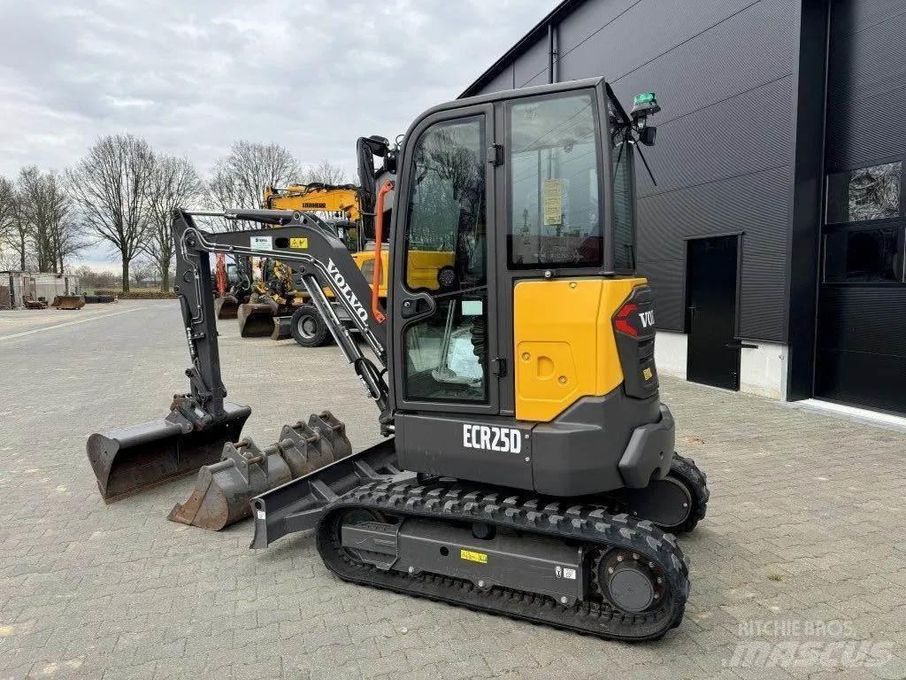 Volvo ECR25D Mini ekskavatörler, 7 tona dek