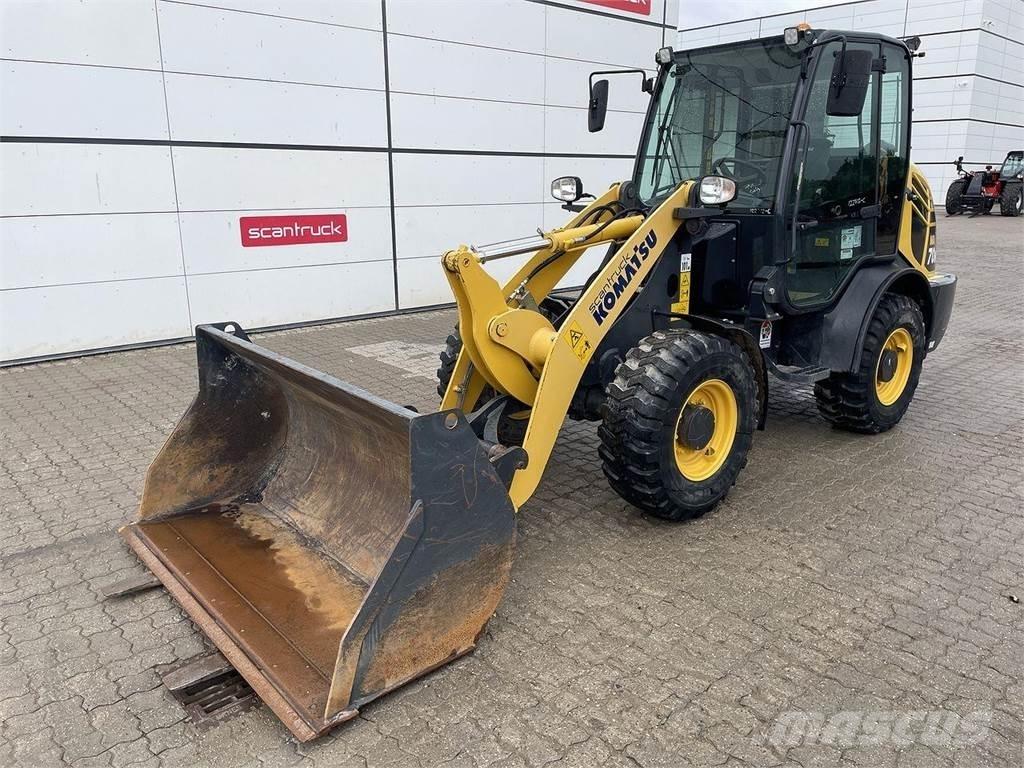 Komatsu WA70M-8EO Çok amaçlı yükleyiciler