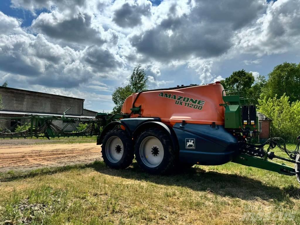 Amazone UX 11200 Çekilir pülverizatörler