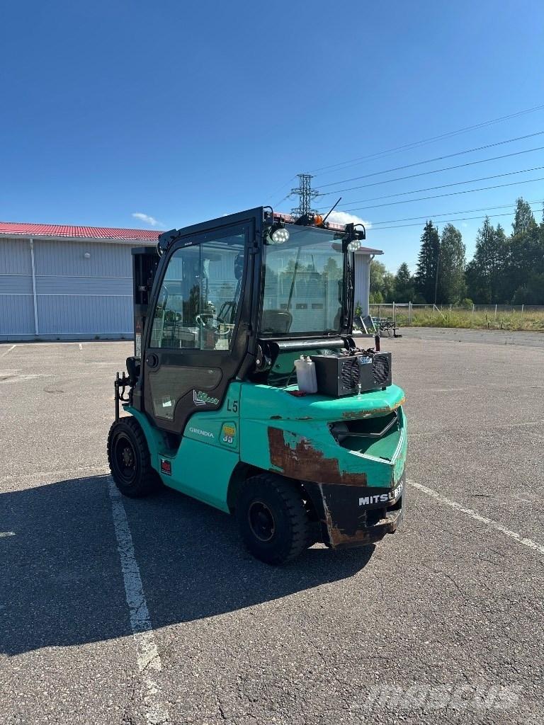 Mitsubishi FD 35 N Dizel forkliftler
