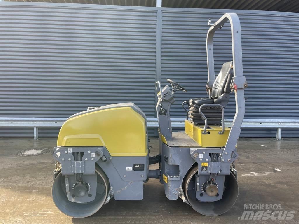 Dynapac CC1200 Çift tamburlu silindirler