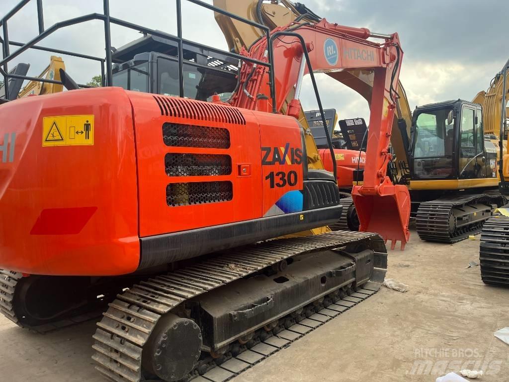 Hitachi ZX 130 Paletli ekskavatörler