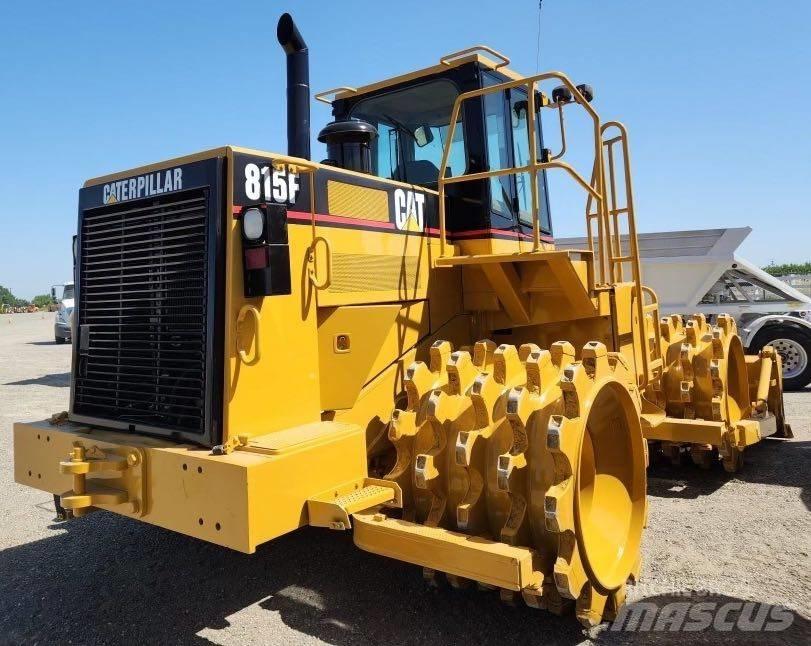 CAT 815 F Zemin sıkıştırma makineleri