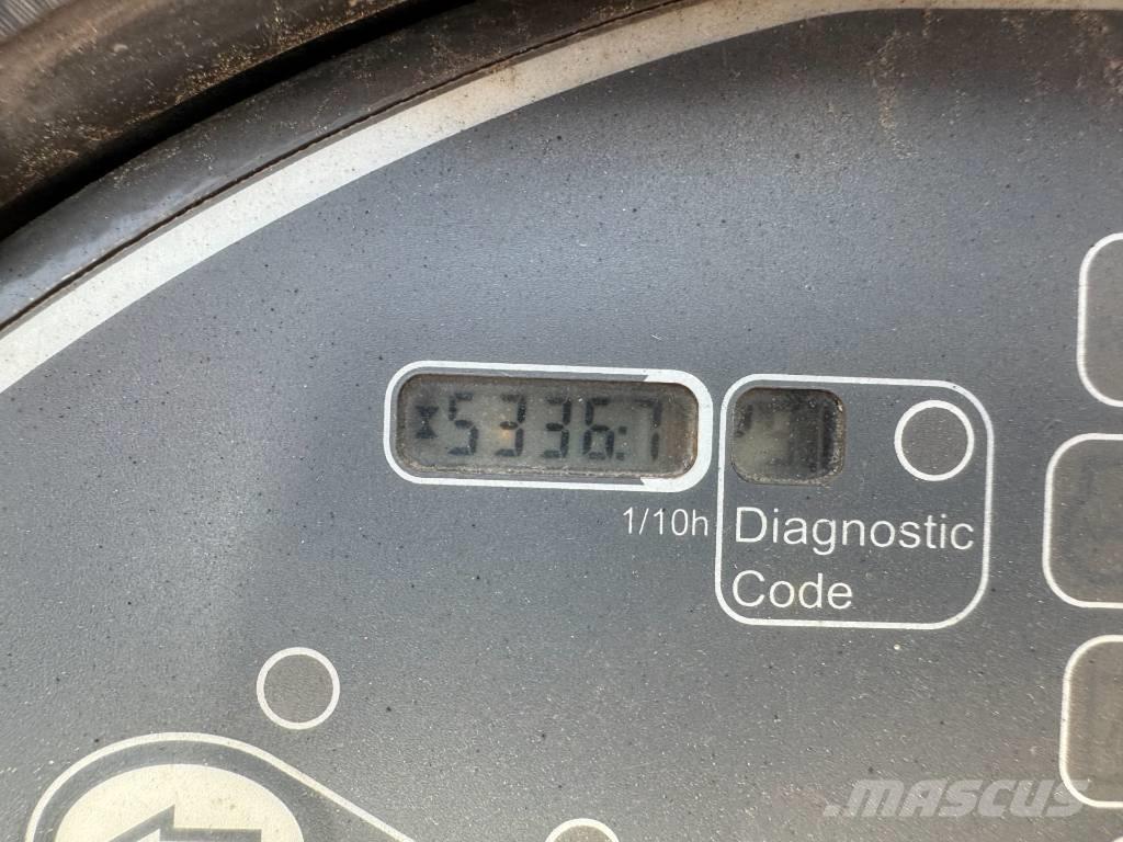 Hamm HD 10C VV Çift tamburlu silindirler