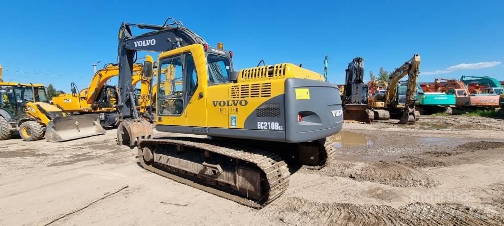 Volvo EC 210 B Paletli ekskavatörler