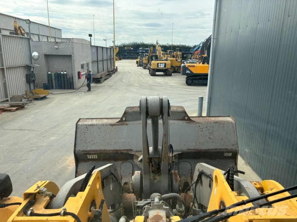 Volvo L120E Tekerlekli yükleyiciler