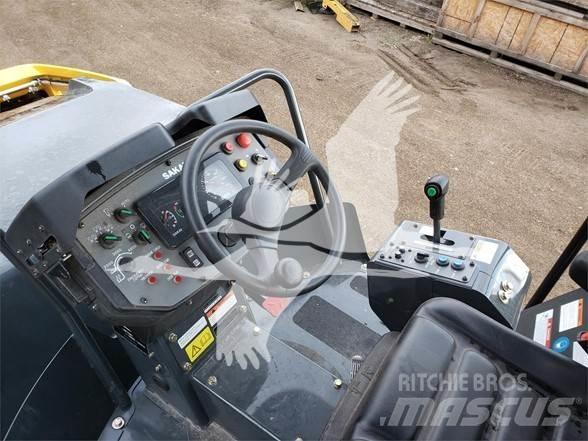 Sakai SW770ND Tek tamburlu silindirler