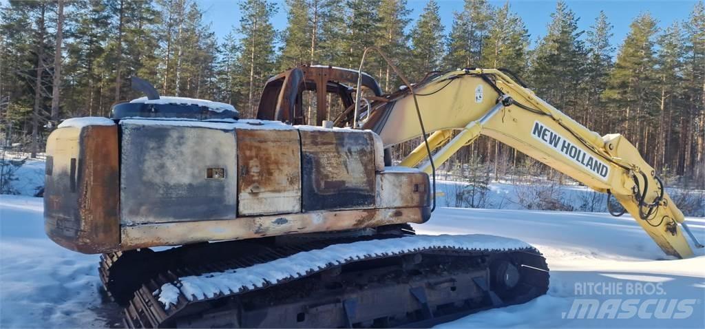 New Holland E215 B Paletli ekskavatörler