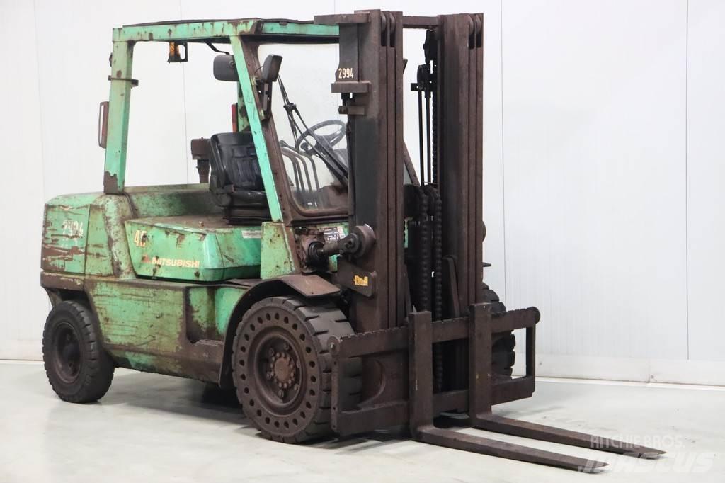 Mitsubishi FD45K2 Dizel forkliftler