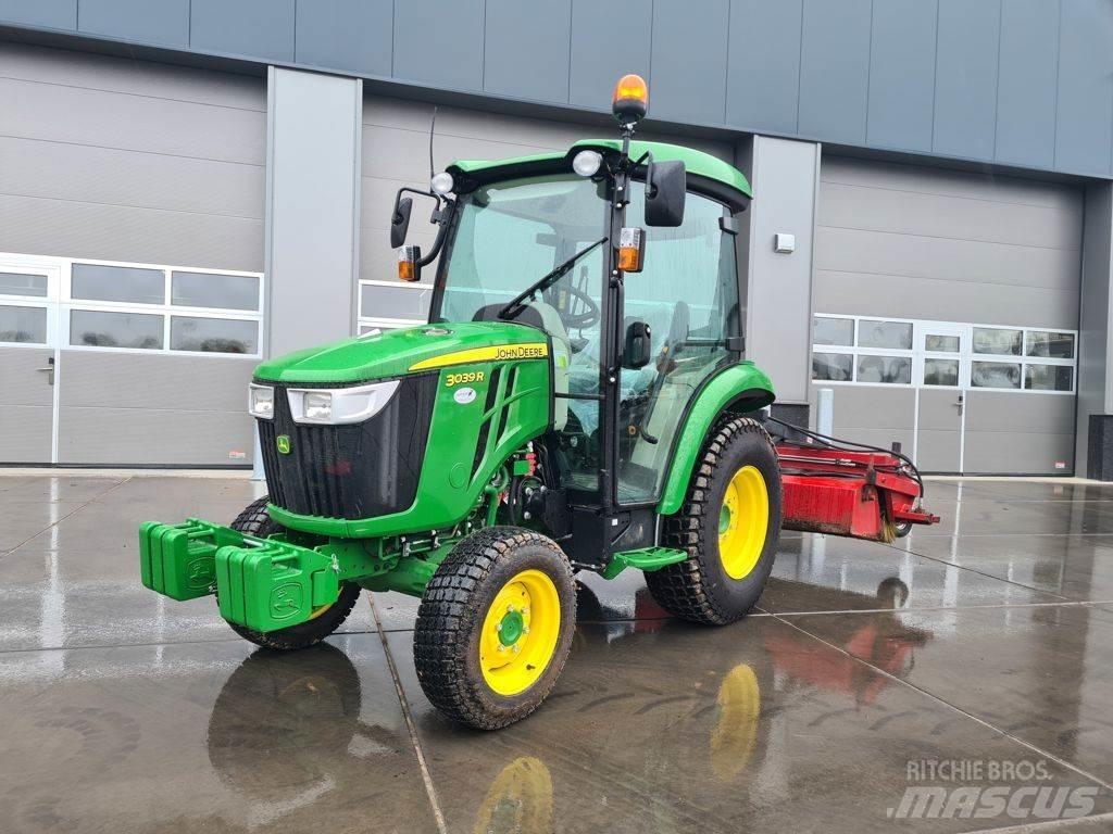 John Deere 3039R Traktörler