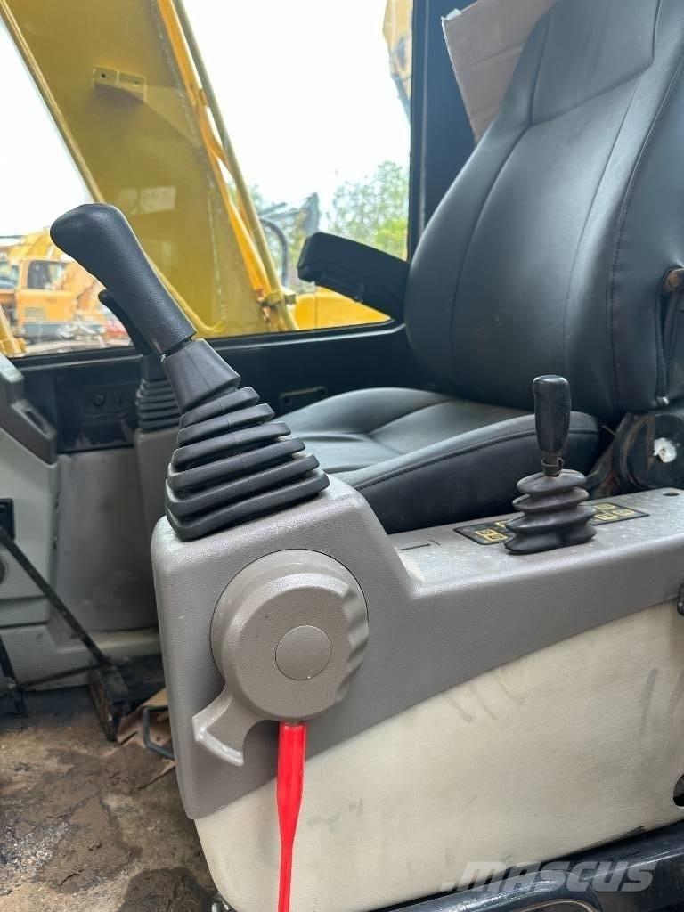 Hyundai 80-7 Paletli ekskavatörler
