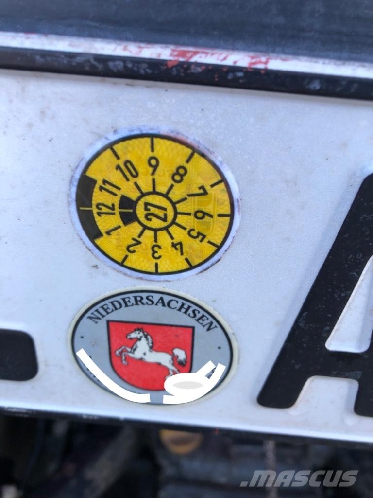 Shibaura ST 330 HST Traktörler