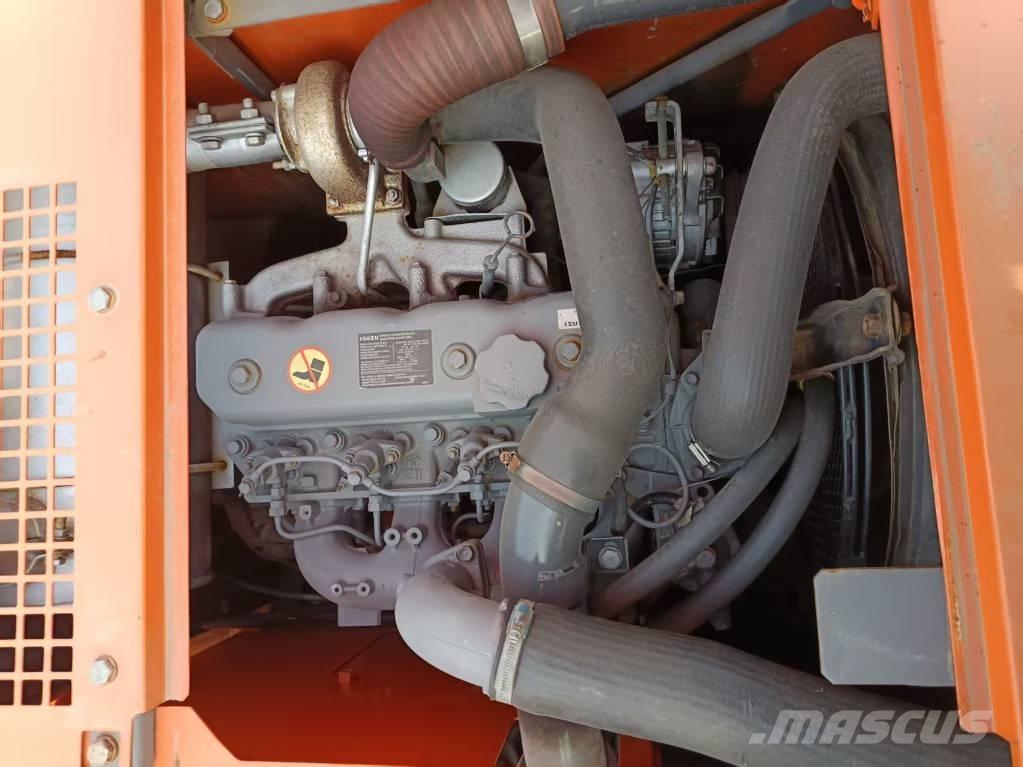 Hitachi ZX 135 Paletli ekskavatörler
