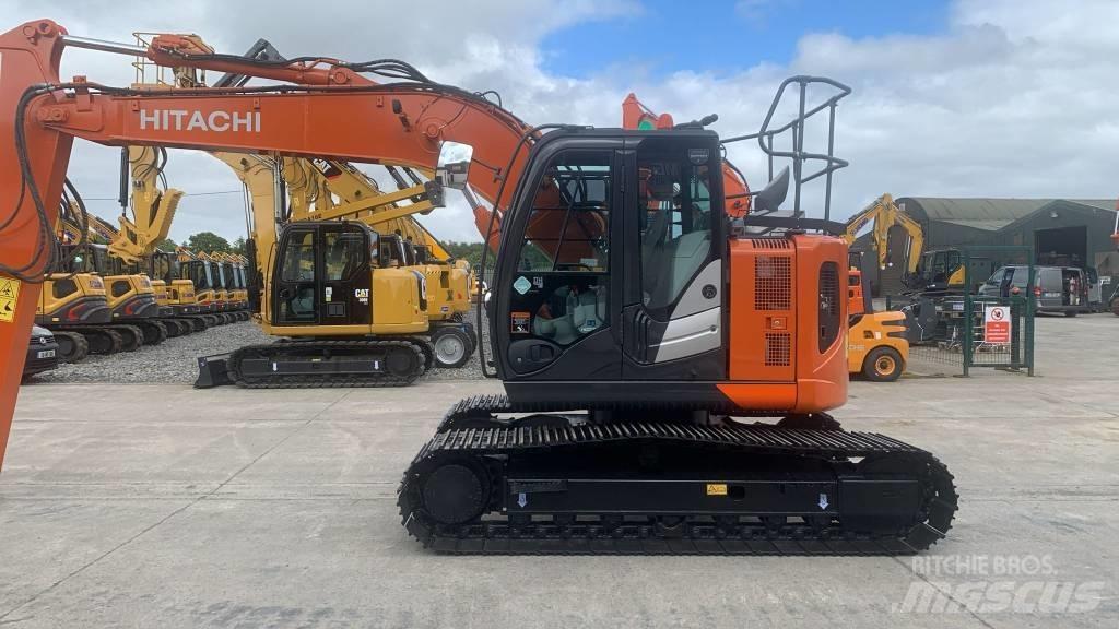 Hitachi ZX 135 US-6 Paletli ekskavatörler