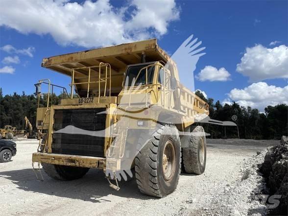 CAT 777B Belden kirma kaya kamyonu