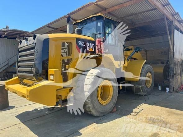 CAT 962L Tekerlekli yükleyiciler