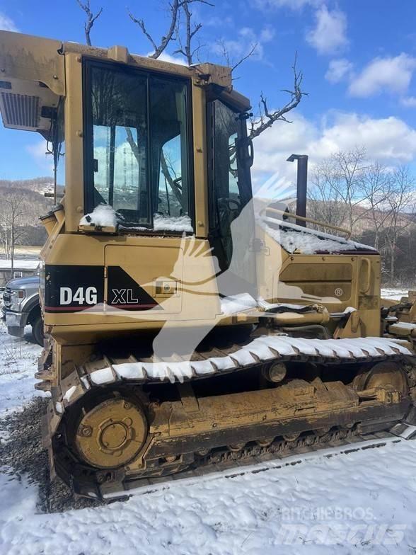 CAT D4G XL Paletli dozerler