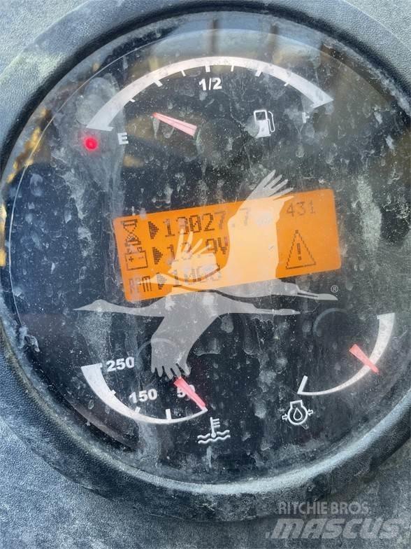 CAT TL1055 Teleskopik yükleyiciler