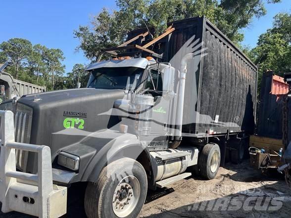 Kenworth T800 Diger
