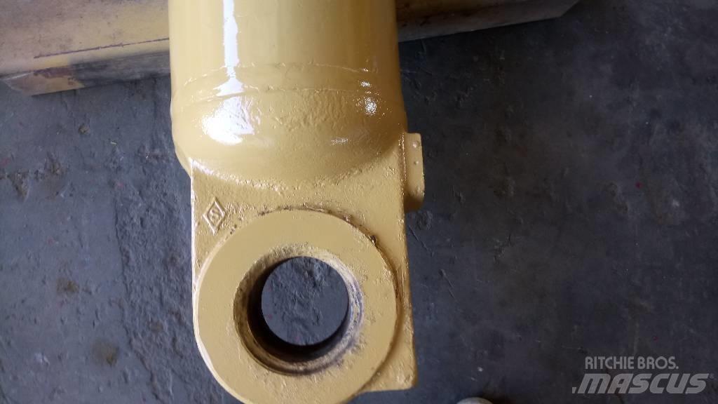 CAT 988 B Hidrolik