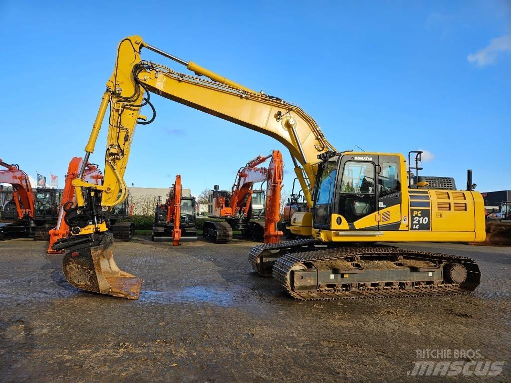 Komatsu PC210LC-11 Paletli ekskavatörler