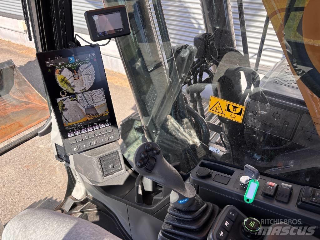 CASE CX 250 E Paletli ekskavatörler