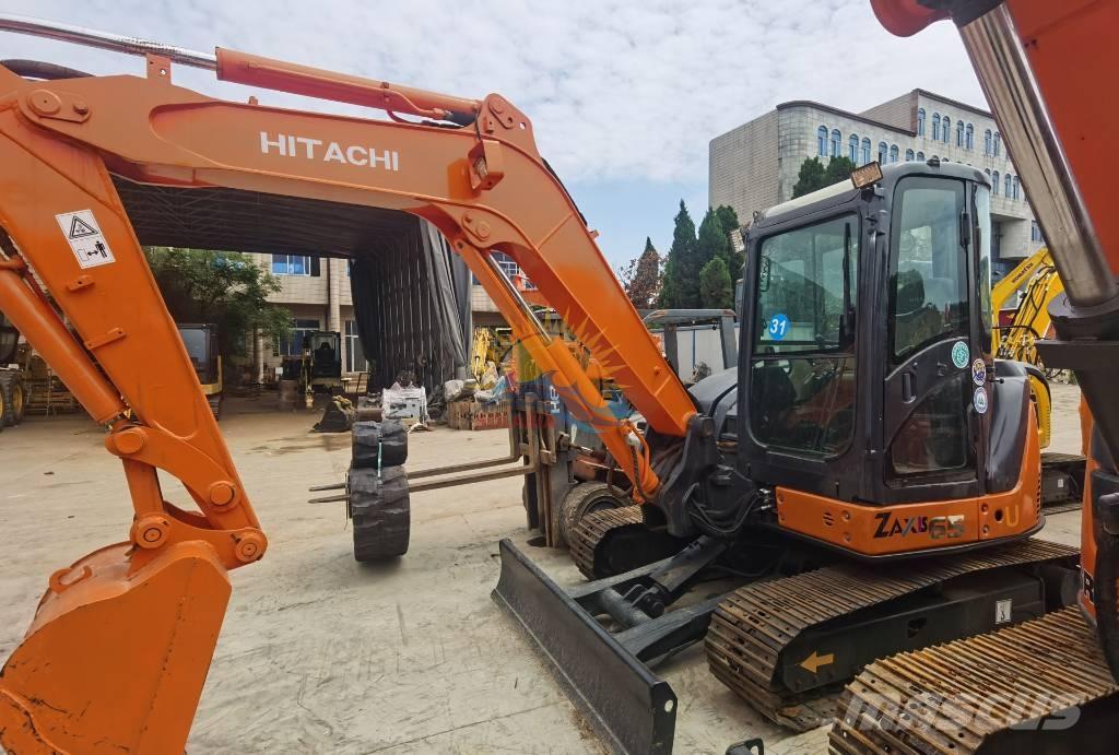 Hitachi ZX 65 Mini ekskavatörler, 7 tona dek