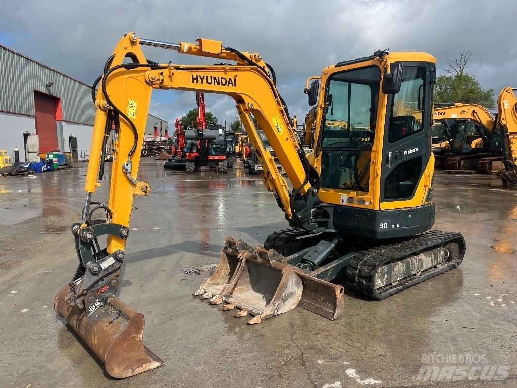 Hyundai R30 Z-9AK Mini ekskavatörler, 7 tona dek