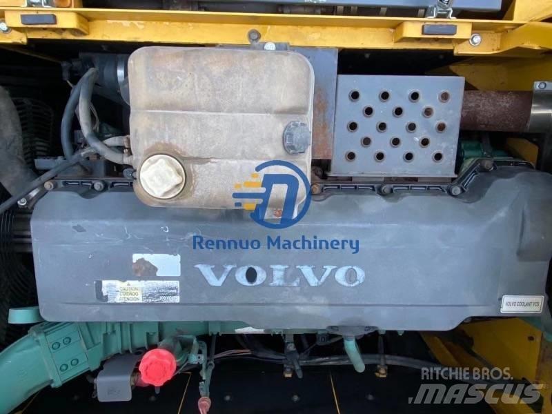 Volvo EC 380 Paletli ekskavatörler