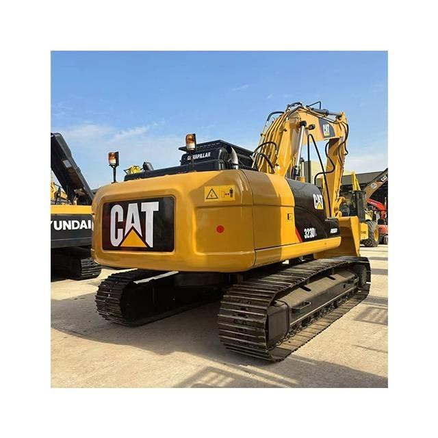 CAT 323 D L Paletli ekskavatörler
