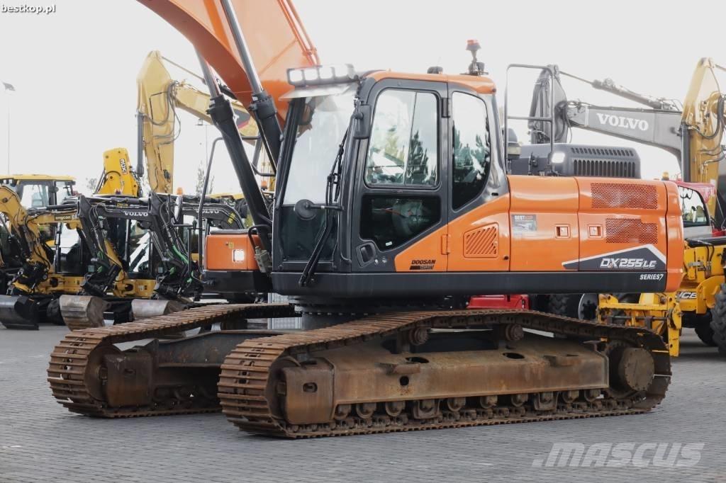 Doosan DX 255 LC-7 Paletli ekskavatörler