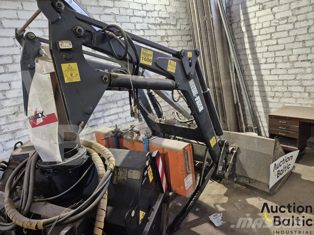 Metal-Fach K15 Ön yükleyici ve kazicilar