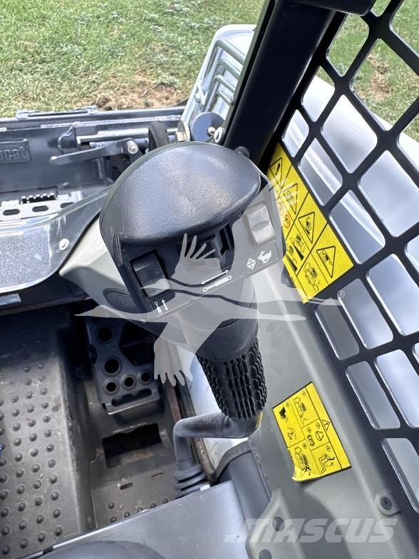 Bobcat T450 Skid steer loderler