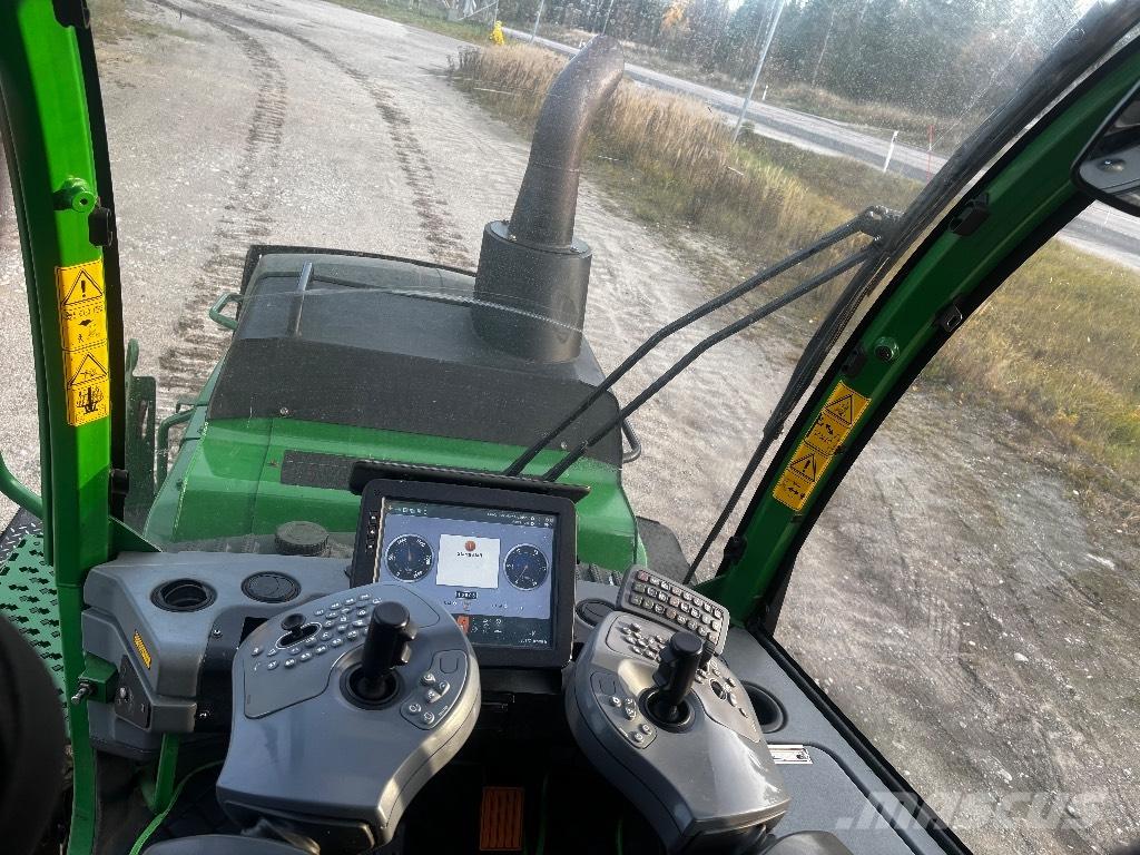 John Deere 1510G Tomruk yükleyici traktörler