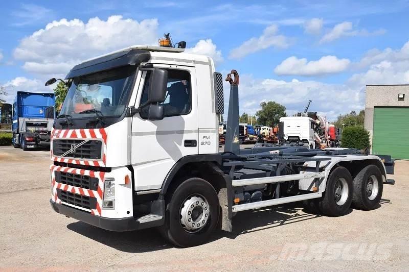 Volvo FM 370 Vinçli kamyonlar