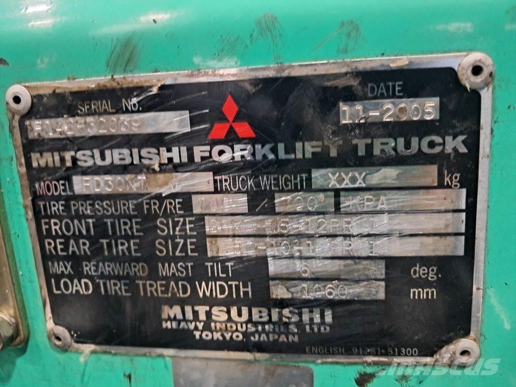 Mitsubishi FD30NT Dizel forkliftler
