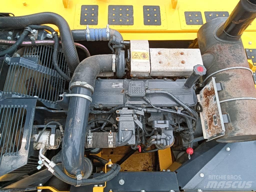 Komatsu PC 360 Paletli ekskavatörler