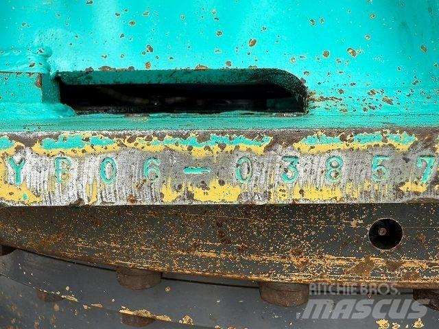 Kobelco SK 225 SR Paletli ekskavatörler