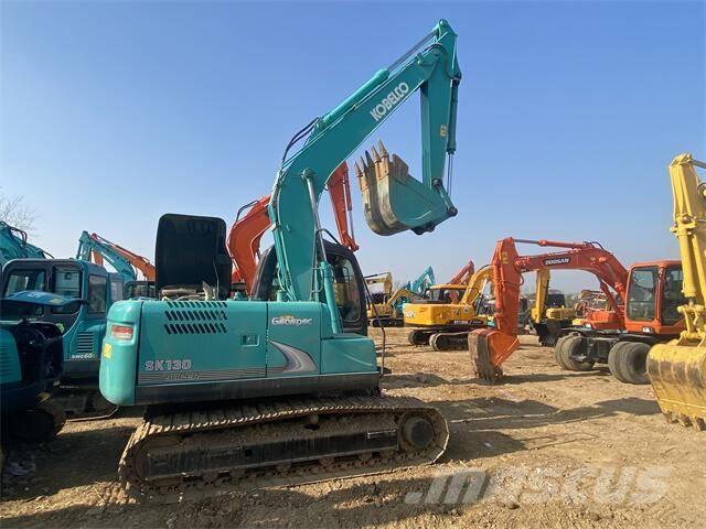 Kobelco SK 130 Paletli ekskavatörler
