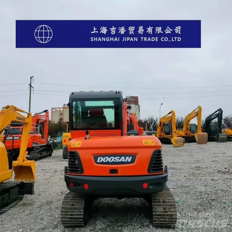 Doosan DX 60-9C Paletli ekskavatörler