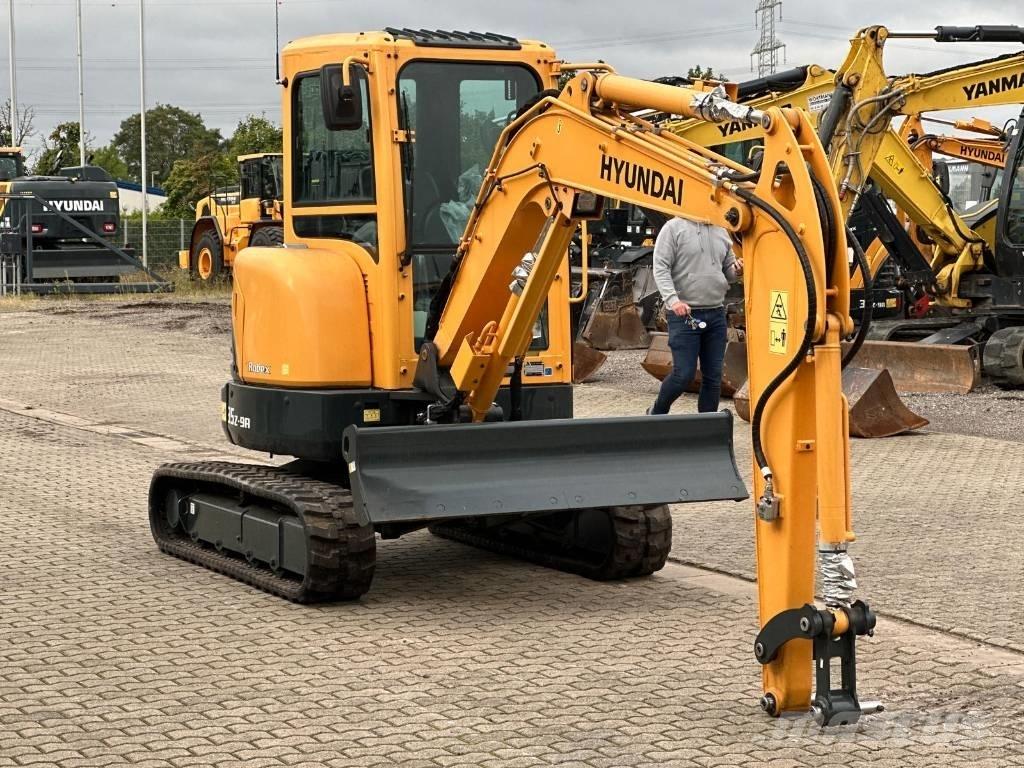 Hyundai R35Z 9A Mini ekskavatörler, 7 tona dek