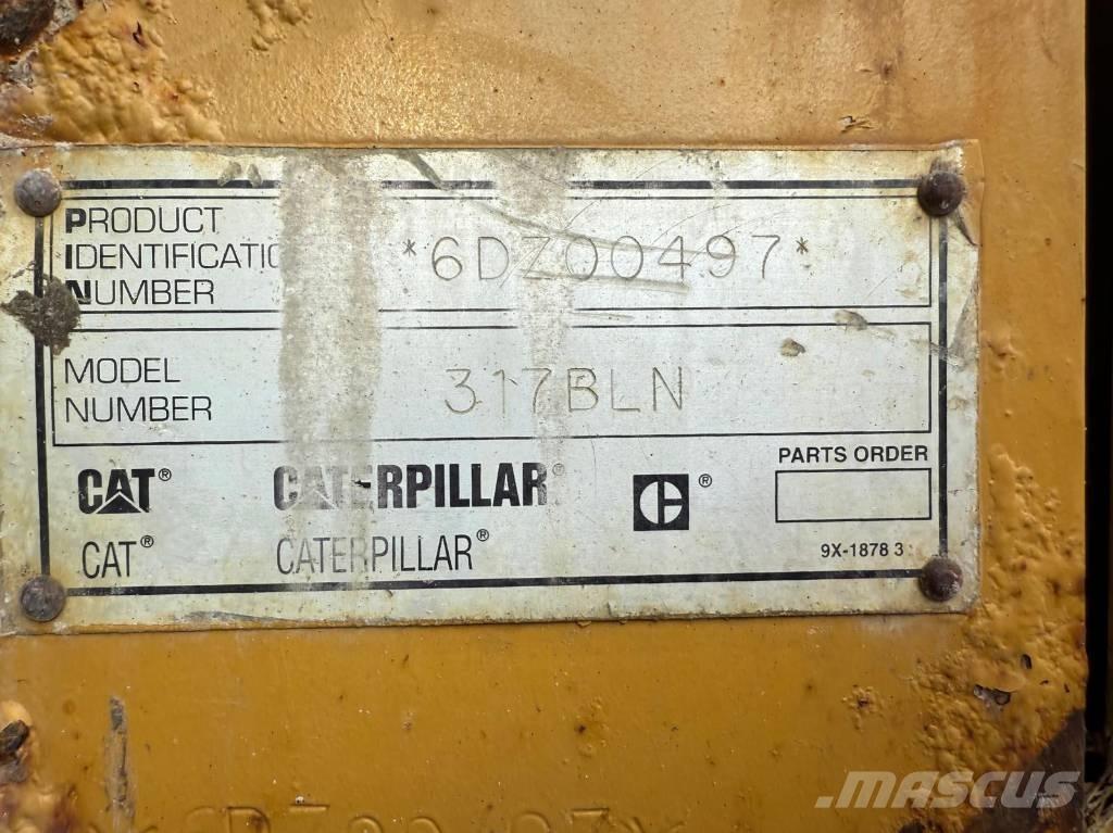 CAT 317 B LN Paletli ekskavatörler