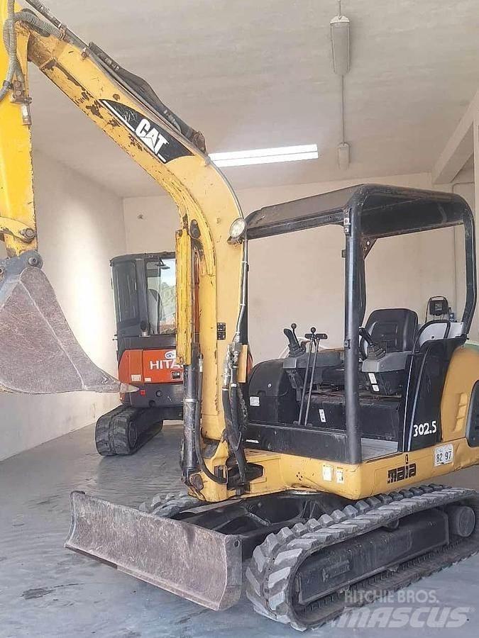 CAT 302.5 Mini ekskavatörler, 7 tona dek