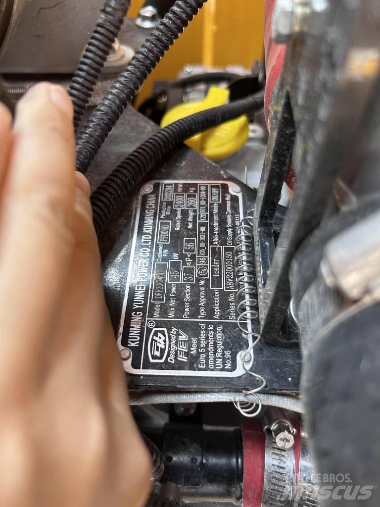 MR 920 Tekerlekli yükleyiciler