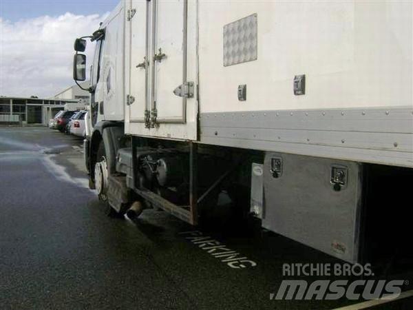 Mack Premium Diger