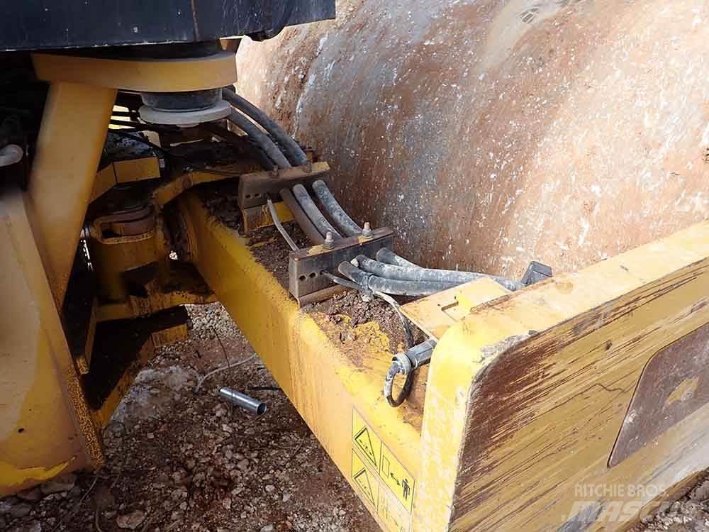 CAT CS64B Kompaktörler