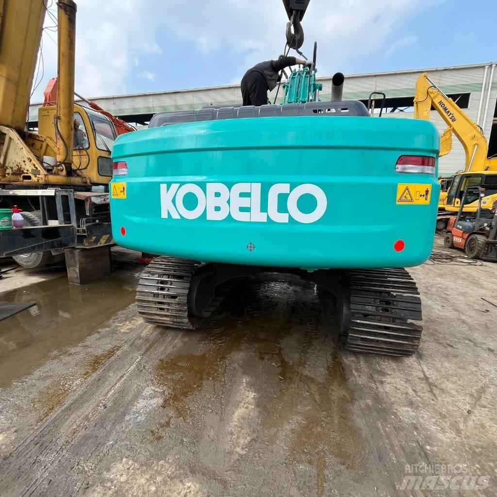 Kobelco SK200LC-8 Paletli ekskavatörler