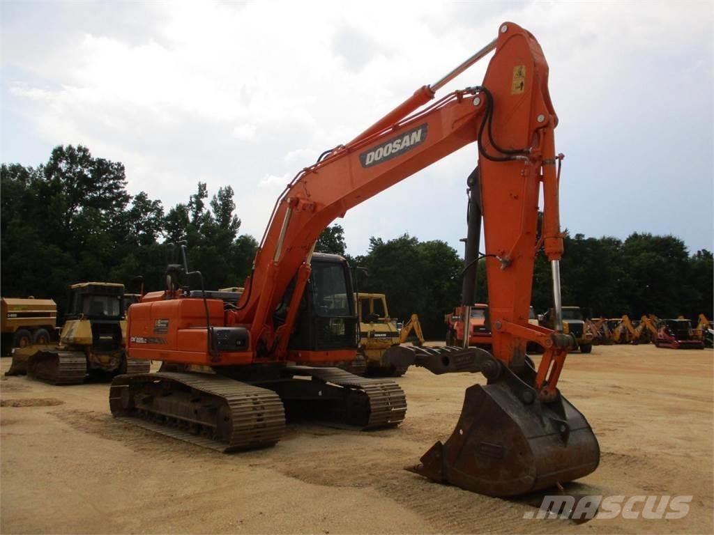 Doosan dx225 Paletli ekskavatörler