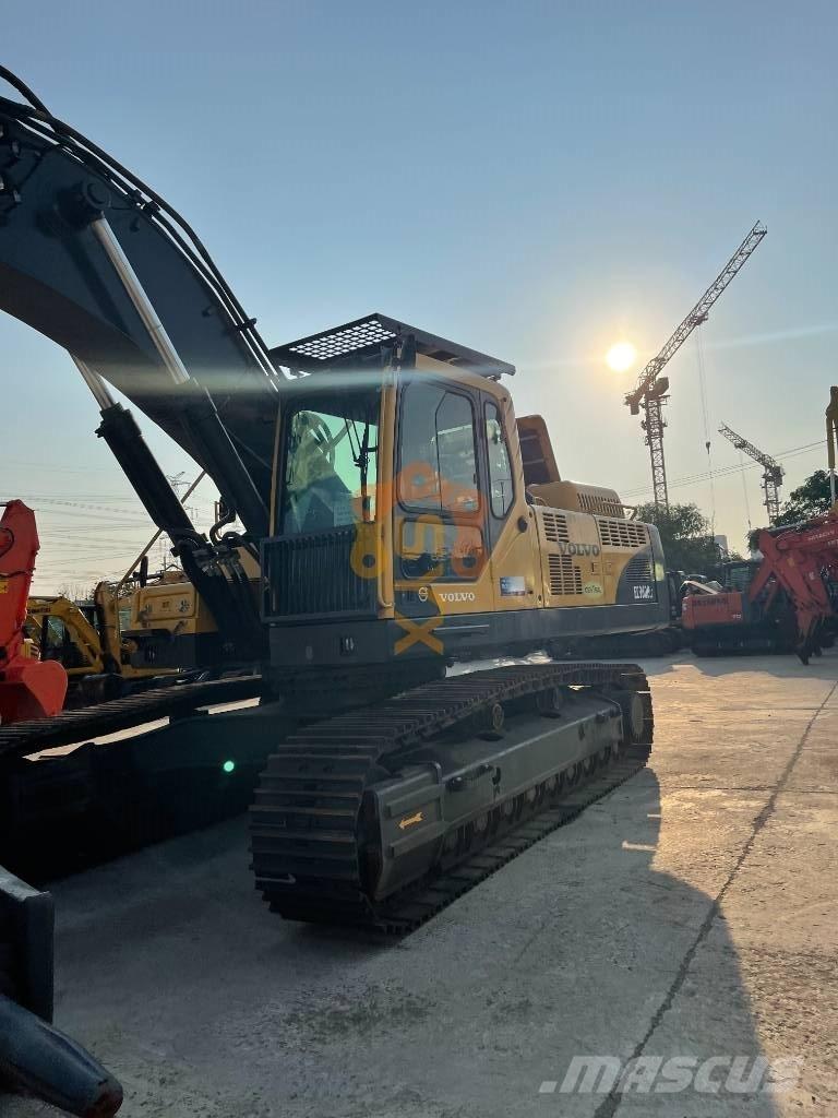 Volvo EC 360 B LC Paletli ekskavatörler
