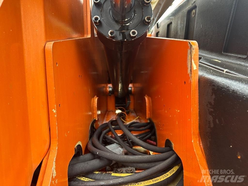 JLG 660 SJ Teleskopik personel platformları
